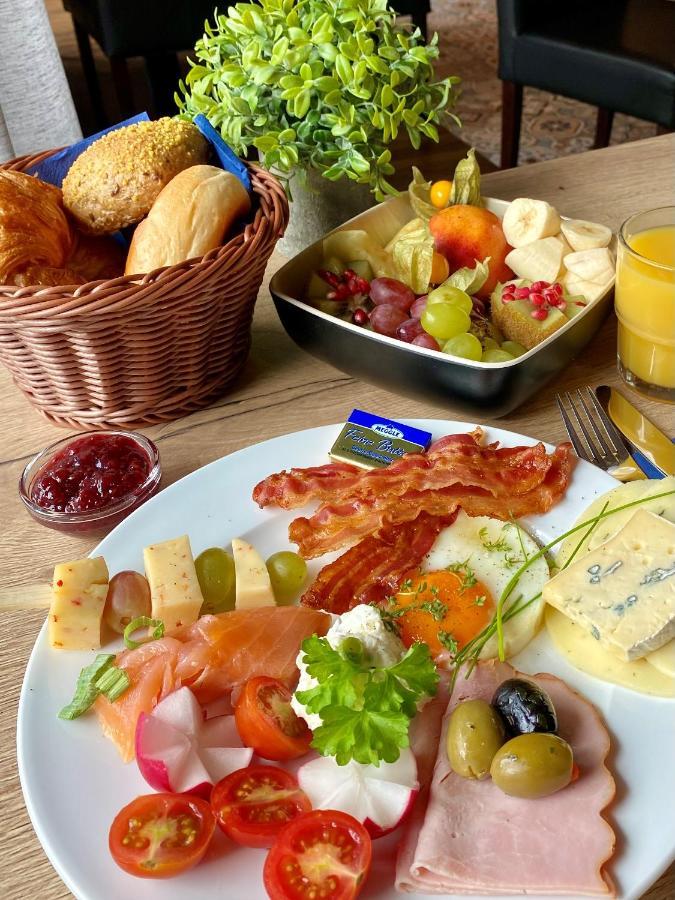 Burgau Hotel Sonnenhof المظهر الخارجي الصورة